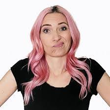 Karli Graves's Instagram, Twitter & Facebook