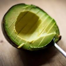 Kandungan Nutrisi Alpukat Untuk Bayi Umur 5 Bulan Manfaat Buah Alpukat Untuk Bayi 5 Bulan Masa Perkembangan Si Buah Hati Alpukat Buah Nutrisi