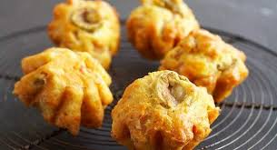 15 Delicieuses Recettes De Madeleines Sucrees Et Salees Recette Madeleine Recette Madeleine Salee Recette
