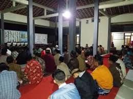 Energi yang diperoleh dari ritual shradda digunakan untuk memenuhi keinginan tersebut. Malam Tirakatan Dan Doa Bersama Website Desa Pringapus