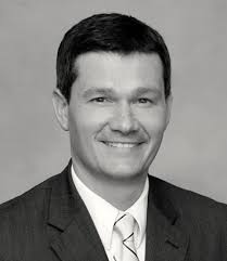 Jason W. Hilliard is a litigation lawyer in Dinsmore's Cincinnati office.