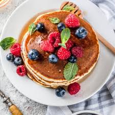 Mesrecettesfaciles Fr On Instagram Pancakes Moelleux Au Yaourt Ingredients 150 G De Farine 2 Yaourts Nature 2 Oeufs 1 Sachet De Sucre Vanille 1 I 2020