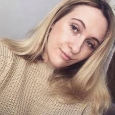 Jane Stott's Instagram, Twitter & Facebook