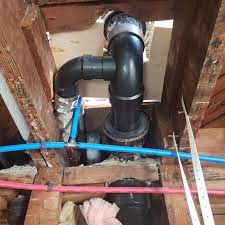 Be sure you call out the size of each pipe shown on your rou. What Do You Guys Think Of This Setup On Back To Back Toilets Is The Old Side Vent Still Necessary For Double Fixture Sanitary Tee Plumbing