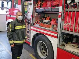 Trova una vasta selezione di vigili del fuoco a prezzi vantaggiosi su ebay. Piu Uomini E Mezzi Al Distaccamento Di Alba Dei Vigili Del Fuoco