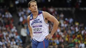 V roku 1984 sa oženil s legendárnou českou speváčkou věrou špinarovou. Vesely Vzpomina Na Olympijske Hry V Londyne Pjatnycja Se Choval Podezrele Irozhlas Spolehlive Zpravy