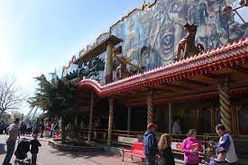 Adventureland 18 Things You Didn T Know Newsday