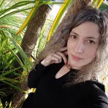 Patrícia Simões (patriciadaniela123456789)