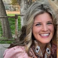 Kelley Eubanks's Instagram, Twitter & Facebook