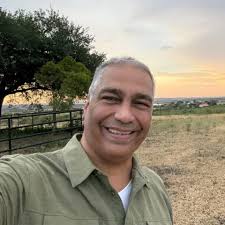 19 Indoor Plants That Can Be Grown in Water If you love plants but don't  want to deal with soil, you'll be happy to know that many species can  thrive just in