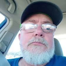 Does anybody else's game just crash mid game?