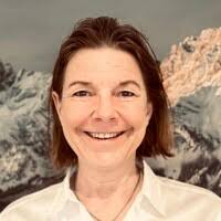 400+ perfiles de «Ariane»