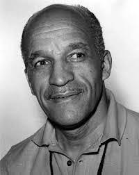 Ernest Mclendon's Instagram, Twitter & Facebook