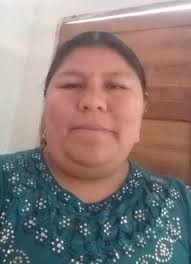 CHOLITAS DE FALDA Y POLLERA