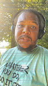 This is Constable Major Bruce Thomas. This officer just Threaten to have  people take down my political signs (2 of them that I know personally and  someone named Lamont that he offered