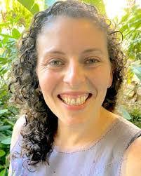 Melissa Gibson's Instagram, Twitter & Facebook