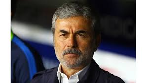 Gençlik yıllarında atletizme merak duyan aykut kocaman daha sonra futbola ilgi duydu. Son Dakika Istanbul Basaksehir Aykut Kocaman Ile Prensipte Anlastigini Acikladi Ntv