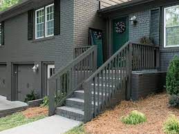 A friend of mine painted her house recently, and her colors were benjamin moore monterey white on the brick, bm kendall charcoal on the shutters. What Color Should You Paint Your Exterior Trim Here Are 10 Colors To Try Out Hgtv