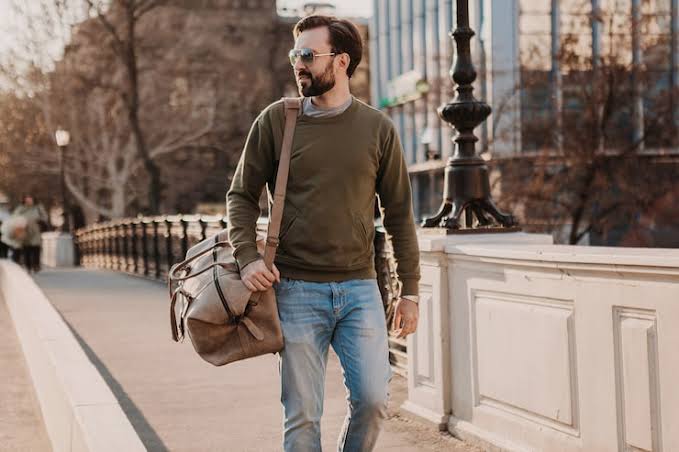 Men's Fall Travel Fashion 2026: Stylish & Practical Outfits for Every Trip