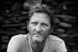 Meat the Green: Das Hiltl-Kochbuch zur ersten vegetarischen Metzgerei der  Schweiz : Hiltl, Rolf, Haas, Stefan, Müller, Sylvan: Amazon.de: Bücher