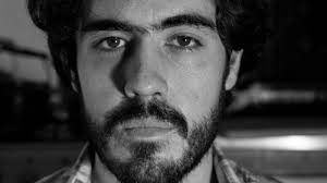 Editorial Alquimia publica “Valles sonoros”: un ensayo sobre la poesía y el  sonido