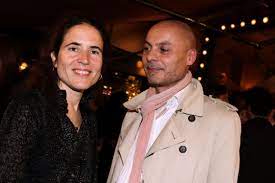 Mazarine pingeot, officiellement mazarine marie mitterrand pingeot depuis 2016 à l'état civil, née le 18 décembre 1974 à avignon, est une écrivaine française. Mazarine Pingeot Qui Est Didier Le Bret Le Mari De La Fille De Francois Mitterrand Gala