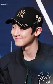 MLB Gold Bee New york yankee curve Cap 🔥