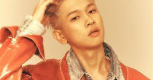 Crush lên tiếng sau nghi vấn phân biệt chủng tộc với fan