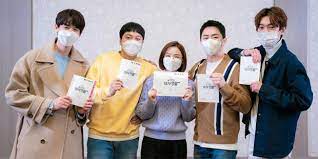 Cj enm co., egg is coming. Hospital Playlist Season 2 To Premiere On June 17 2021 Cast Reunites For Script Reading Bollywood News Jaun News