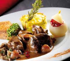 Civet De Biche Grand Veneur Arts Gastronomie Civet De Biche Recette Biche Recette Gibier