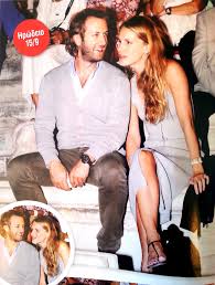 Η εγγονή του αείμνηστου σταύρου νιάρχου που έχει δημιουργήσει τη δική της εταιρεία κοσμημάτων, την venyx και έχει ως βάση της το λονδίνο, πέρασε στο σπίτι όλο αυτό το διάστημα της καραντίνας. H Eygenia Niarxoy Erwteymenh Sto Hrwdeio People Amp Style Eidhseis