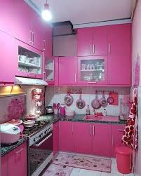 Tata letak kitchen set ini memudahkan anda untuk menyajikan dan meringkas hidangan setelah makan, karena letaknya berdekatan dengan meja. 35 Contoh Desain Kitchen Set Untuk Dapur Minimalis