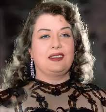 🎥🎬 في ذكرى رحيلها ... الفنانة "ميمي شكيب" حياة القصور والباشاوات وأضواء الشهرة والسينما .. ونهاية مأساوية غامضة !! 👈 من منا لا يعرف هذا الصوت المميز و الأداء المتقن و الضحكة