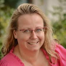 Lee Anne Reber (@tfgirl2011)