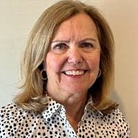 Sharon Lunt's Instagram, Twitter & Facebook