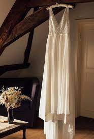 30 Pre Wedding Shots Hanging Wedding Dress Wedding Forward Hanging Wedding Dress Wedding Shots Wedding Beauty