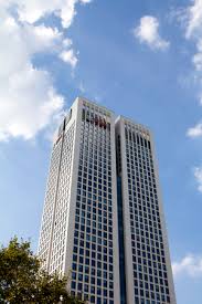 Ubs europe se, frankfurt am main, ubs europe se, frankfurt am main,con Ubs Gebaude Main In Frankfurt Am Main Germany Ubs Ag Ist Ein Schweizer Globalen Finanzdienstleistungsunternehmen Lizenzfreie Fotos Bilder Und Stock Fotografie Image 65925913
