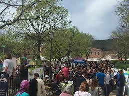 Travel guide resource for your visit to la farlede. La Foire Bio Artisanale Et Equitable Ce Weekend A La Farlede Avec Rob Hopkins