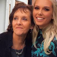 Played Tammi Terrell's version last night , I think this is the favourite  version for most ? The Isley Brothers ( This old heart of mine) 🎼🎶🎵