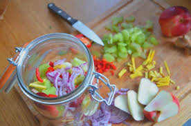 Pickles De Prunes D Ottolenghi La Recette Tout Est Pretexte A Voyager En 2020 Yotam Ottolenghi Meilleur Recette Prune