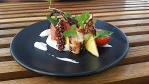 The birthplace of california surfing. Six Dishes At Duke S The San Diego Union Tribune