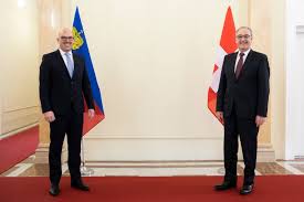 Der neue bundespräsident guy parmelin hat sich in seiner neujahrsansprache nur vorsichtig optimistisch an die bevölkerung gewandt. First Visit To Switzerland Of The New Premier Of Liechtenstein