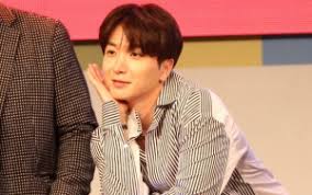 Yup setiap grup kpop pasti memberikan sebutan khusus bagi fandom mereka. Leeteuk Berurai Air Mata Saat Sebut Nama 13 Member Suju Di Super Show 7 Begini Reaksi Netter