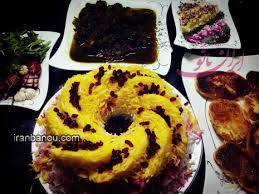 Image result for ‫تزیین برنج با زعفران و زرشک‬&lrm;