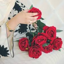 Ganyu summons a frozen flower to attract. Sukurlerim Var Benim Kimilerini Buldugum A Kimilerin Den Kurtul Dugum Beautiful Rose Flowers Beautiful Roses Girly Pictures