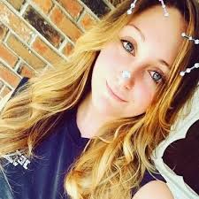 Randi-Mae Savage (@savage8194)