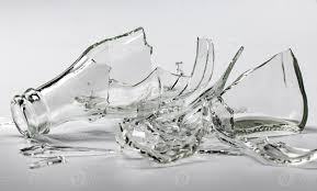 Broken glass bottle. Sharp shards of clear glass. 18844644 Stock Photo at  Vecteezy