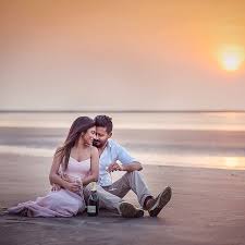 We Re Oh So In Love With This Elegant Beach Pre Wedding Shoot Photo Courtesy Reflexionbyn With Images Pre Wedding Poses Wedding Poses Pre Wedding Photoshoot Outdoor