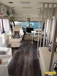 Maybe you would like to learn more about one of these? Astounding 34 Ford Mobile Beauty Salon With Bathroom Used Salon Spa Truck For Sale In Florida Mobile Beauty Salon Mobile Hair Salon Mobile Beauty