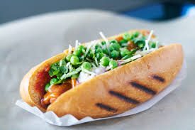 According to the national hot dog and sausage council, americans eat 818 hot dogs per second between memorial day and labor day, which adds up to about 7 billion hot dogs. Hot Dogs 7 Reasons Why Hot Dogs Aren T Good For You